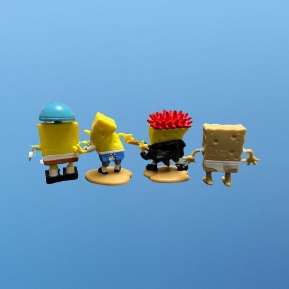 Set of 4 SpongeBob SquarePants PVC Figures 1-1.5" - Picture 3 of 6